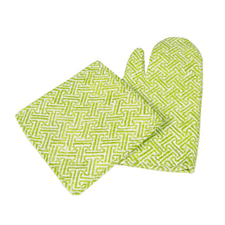 Caspari Fretwork Green & White Oven Mitts And Pot Holders Set - 1 Piece Of Each OMPH010B