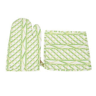 Caspari Trellis Green & White Oven Mitts And Pot Holders Set - 1 Piece Of Each OMPH011B