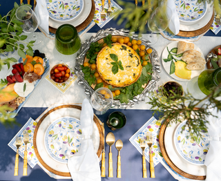 Entertaining Al Fresco with Mediterranean Olives