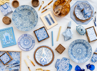 Hosting In Blue & White