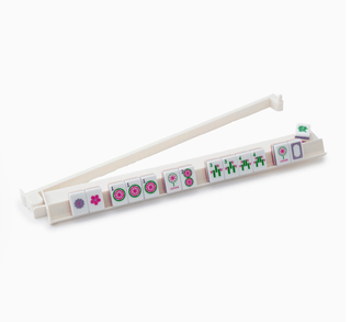 Oh My Mahjong White Mahjong Rack & Pushers - Set of 4 22218